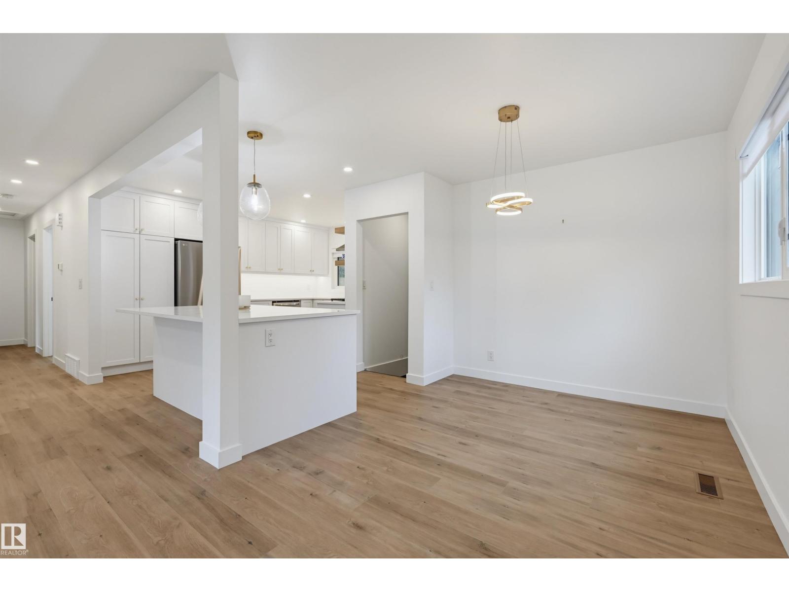8604 142 ST NW - Image 11