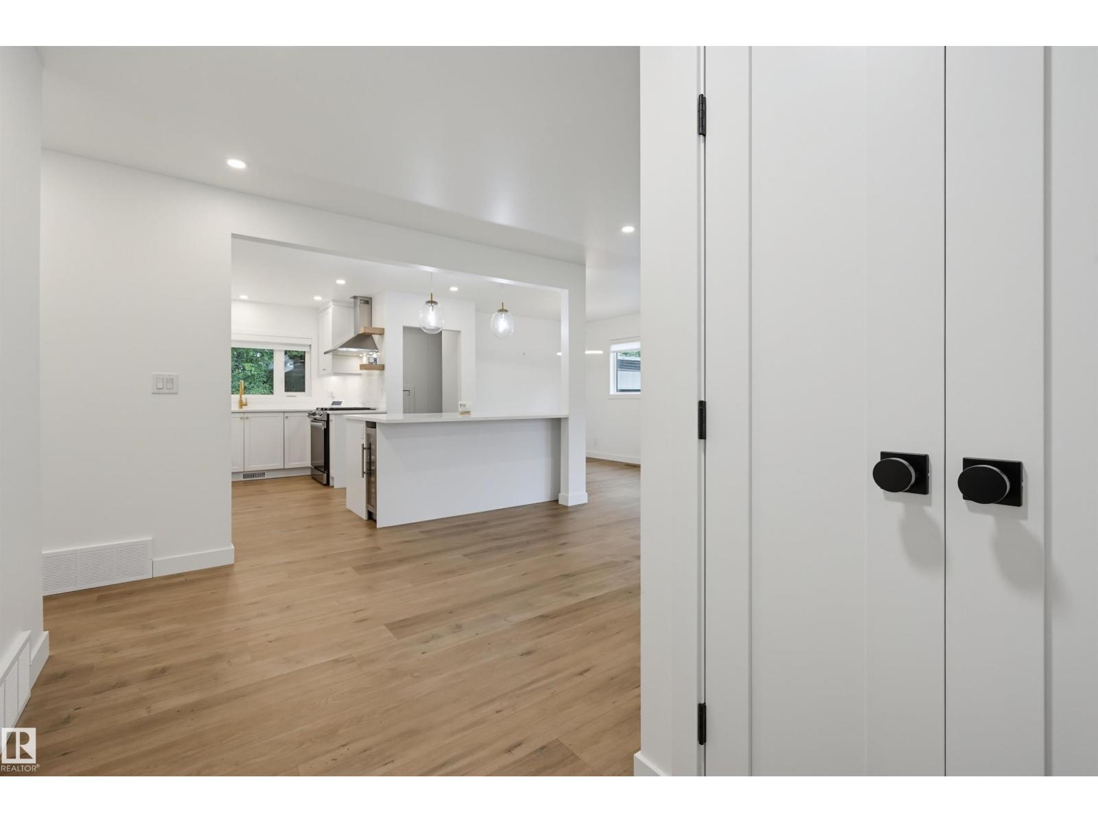 8604 142 ST NW - Image 27