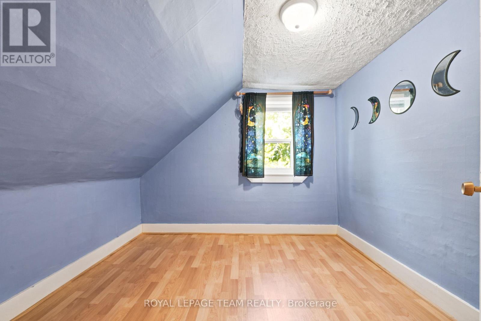 1448 PERRAULT ROAD - 29