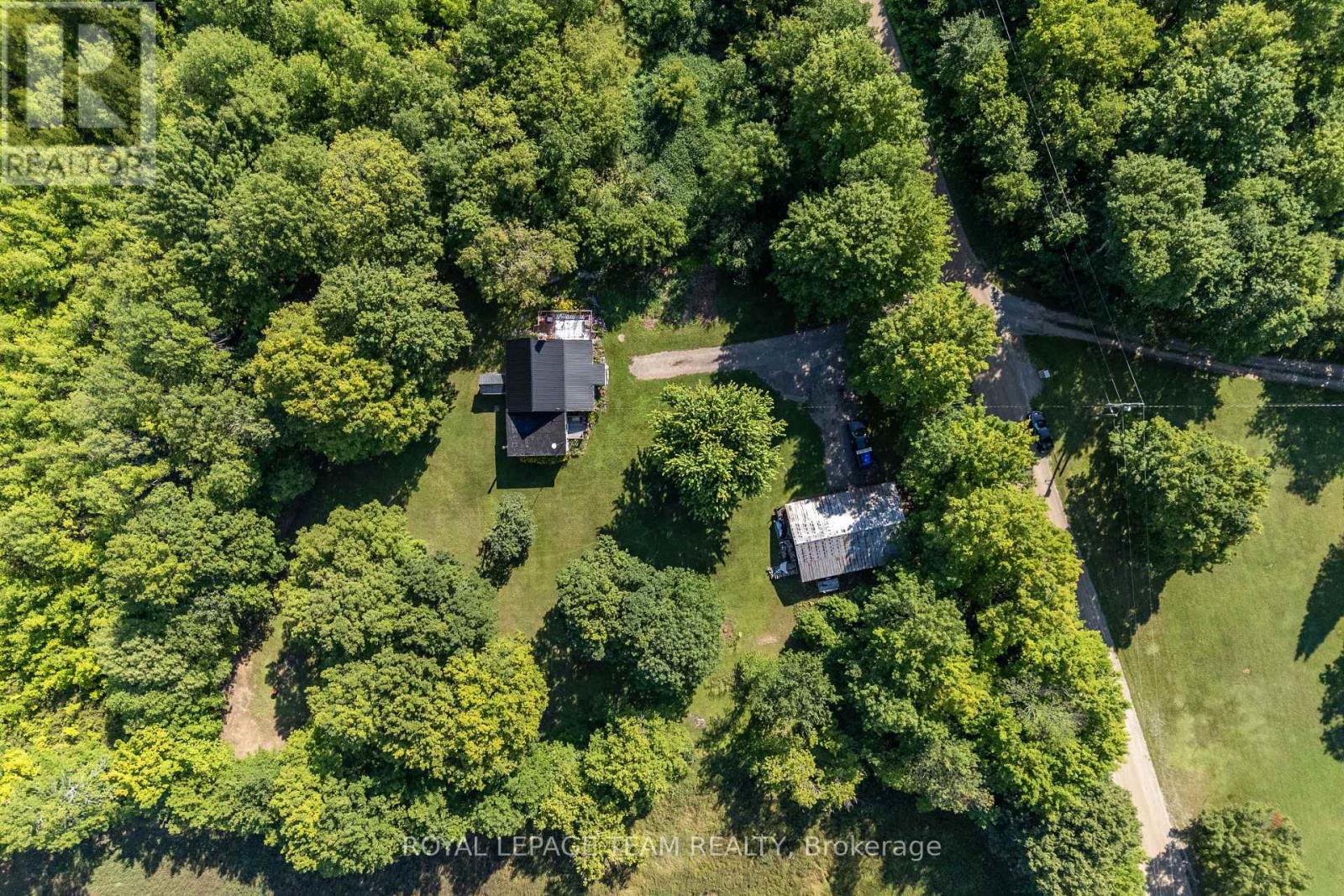 1448 PERRAULT ROAD - Image 36