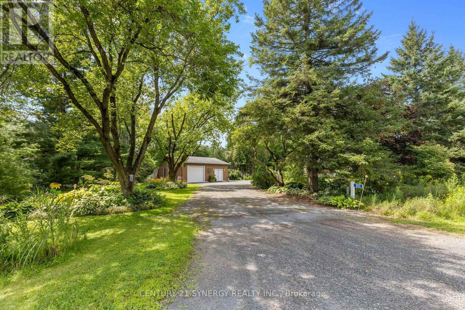 955 DU CASTOR ROAD - 2