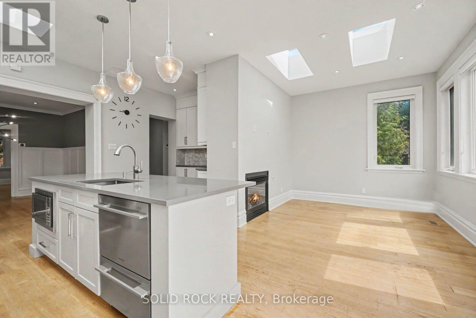 4 Bed, 4 Bath House for Rent in Ottawa – 324 SECOND AVENUE, Ottawa – MLS# X13682518 - Image 11