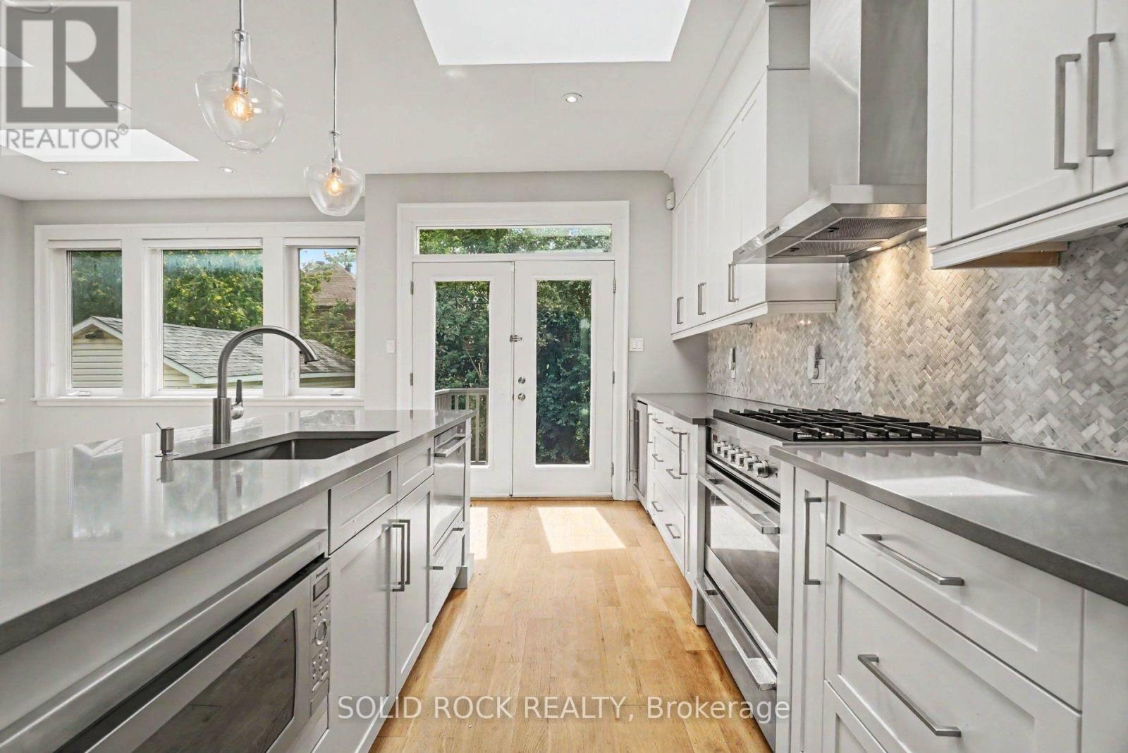 4 Bed, 4 Bath House for Rent in Ottawa – 324 SECOND AVENUE, Ottawa – MLS# X13682518 - Image 13