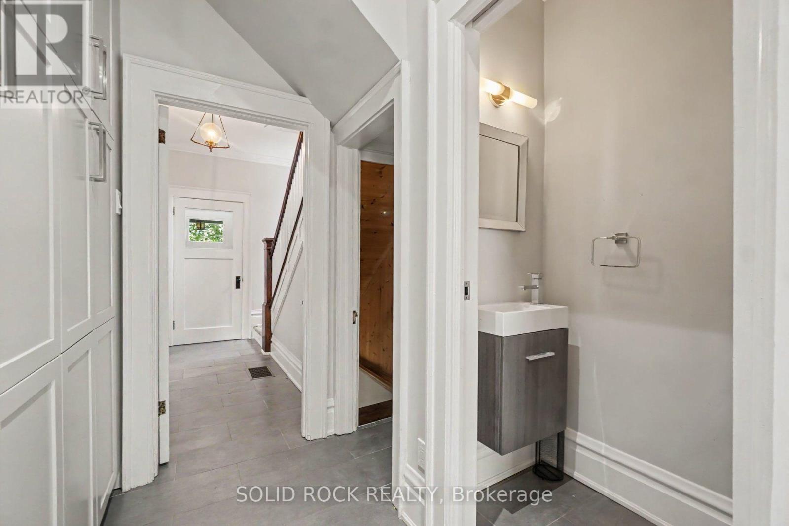 4 Bed, 4 Bath House for Rent in Ottawa – 324 SECOND AVENUE, Ottawa – MLS# X13682518 - Image 19