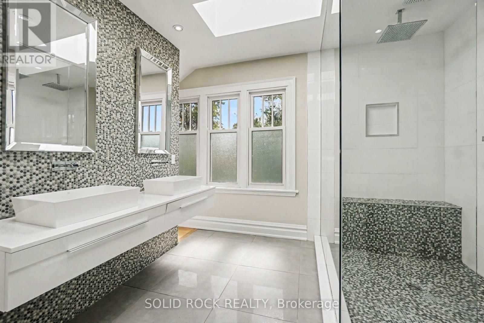4 Bed, 4 Bath House for Rent in Ottawa – 324 SECOND AVENUE, Ottawa – MLS# X13682518 - Image 30
