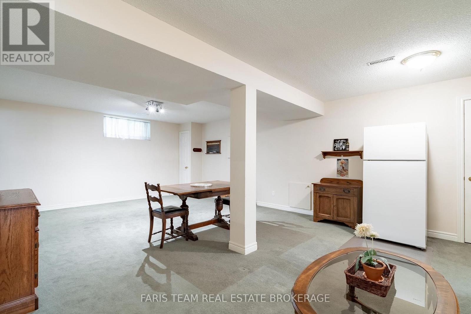 157 EMMS DRIVE - 26