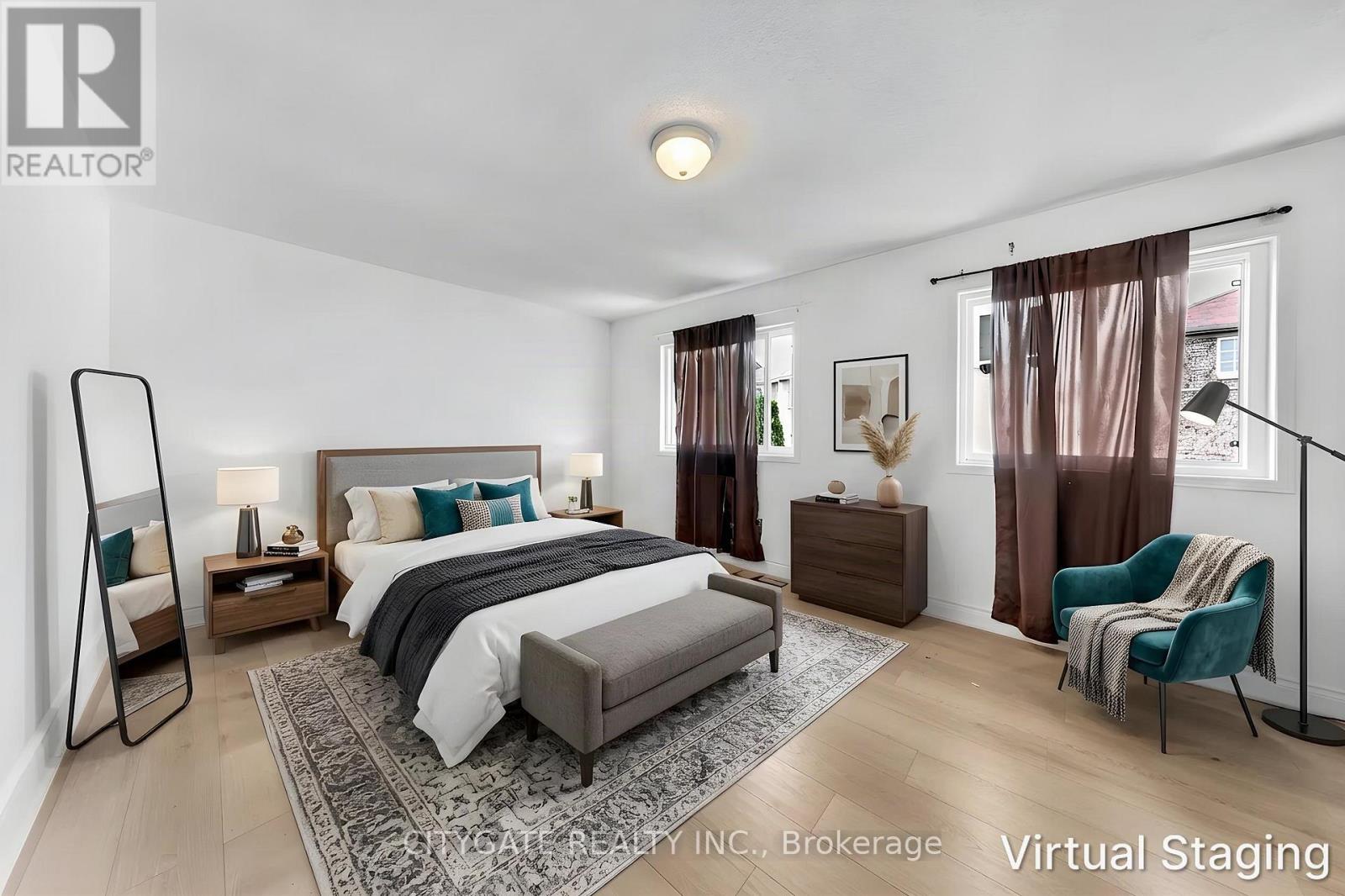 40 LINDERWOOD DRIVE - 16