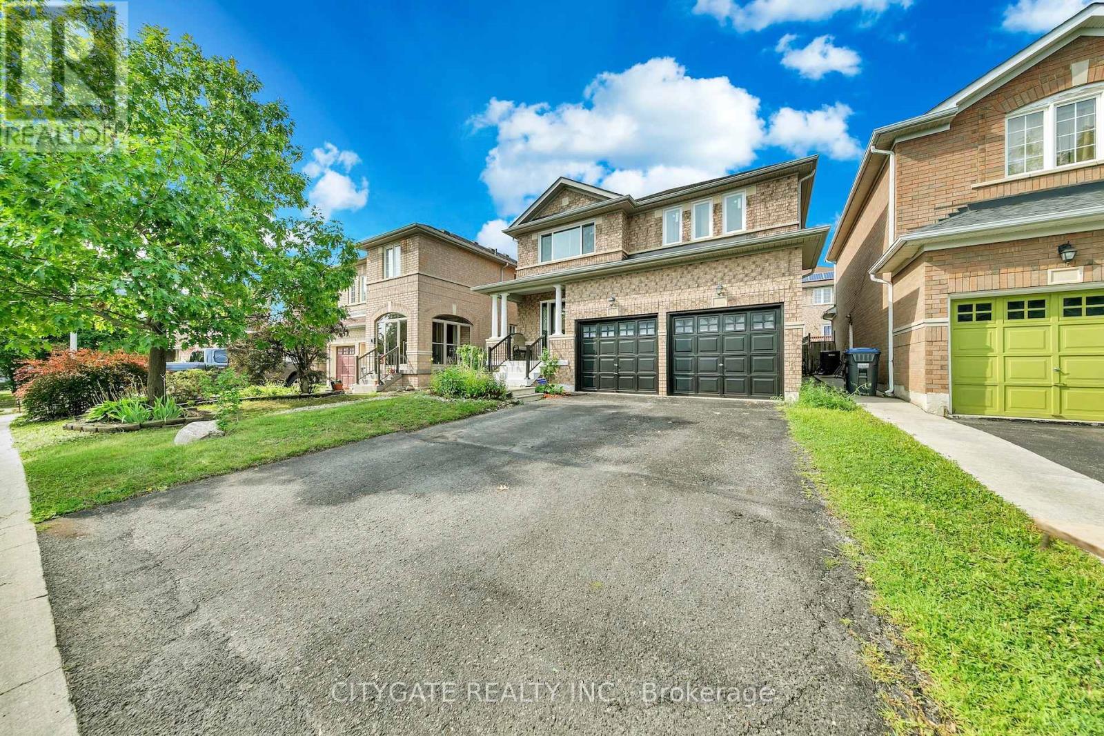 40 LINDERWOOD DRIVE - 2
