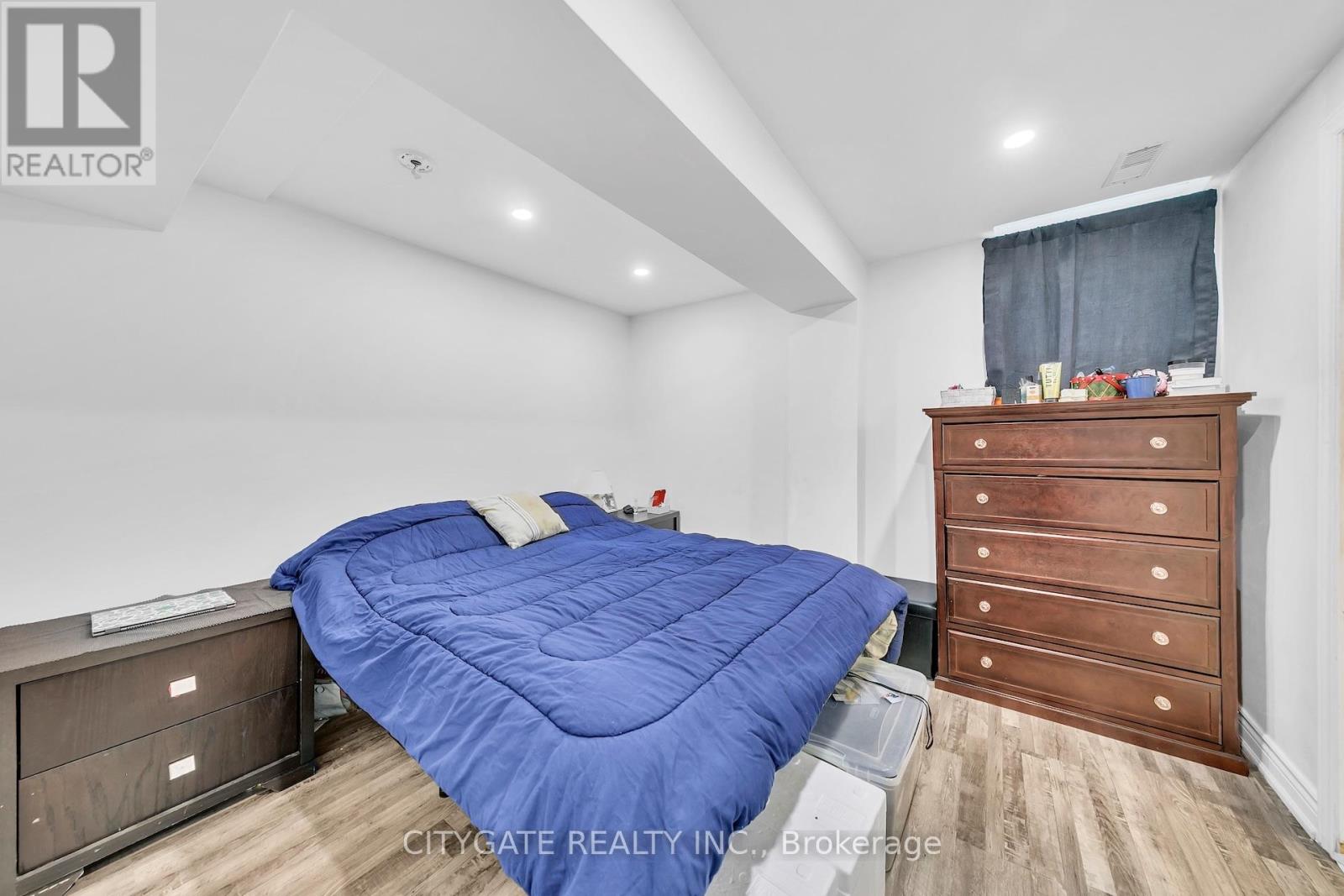 40 LINDERWOOD DRIVE - Image 26
