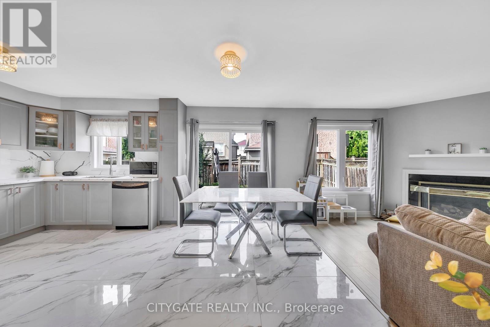 40 LINDERWOOD DRIVE - 7