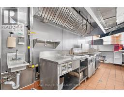 B4 - 117 Cross Avenue, Oakville, ON L6J2W7 Photo 10