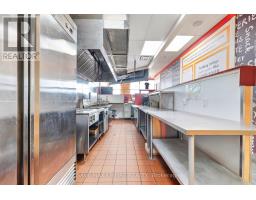 B4 - 117 Cross Avenue, Oakville, ON L6J2W7 Photo 9
