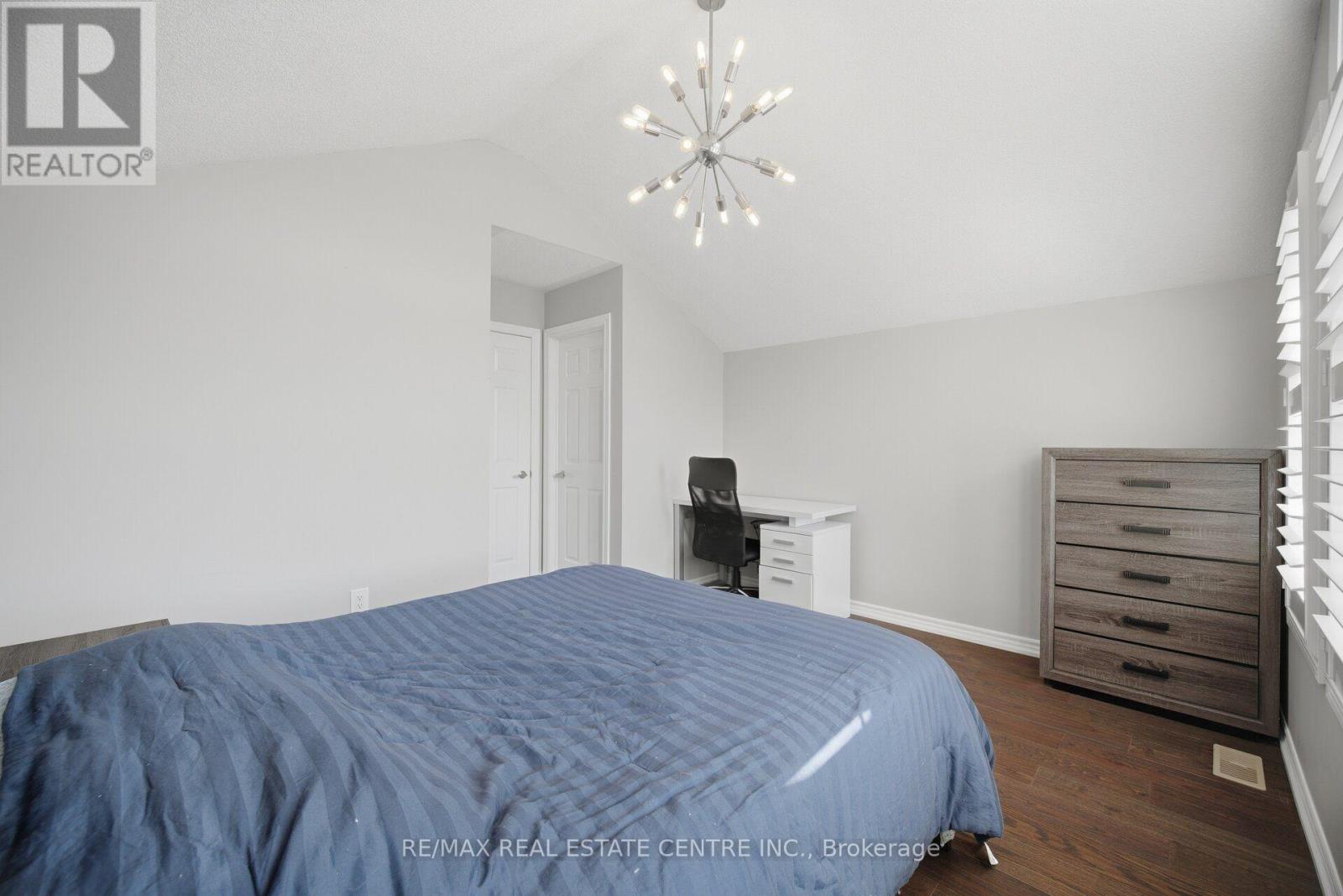 2425 QUETICO CRESCENT - Image 29