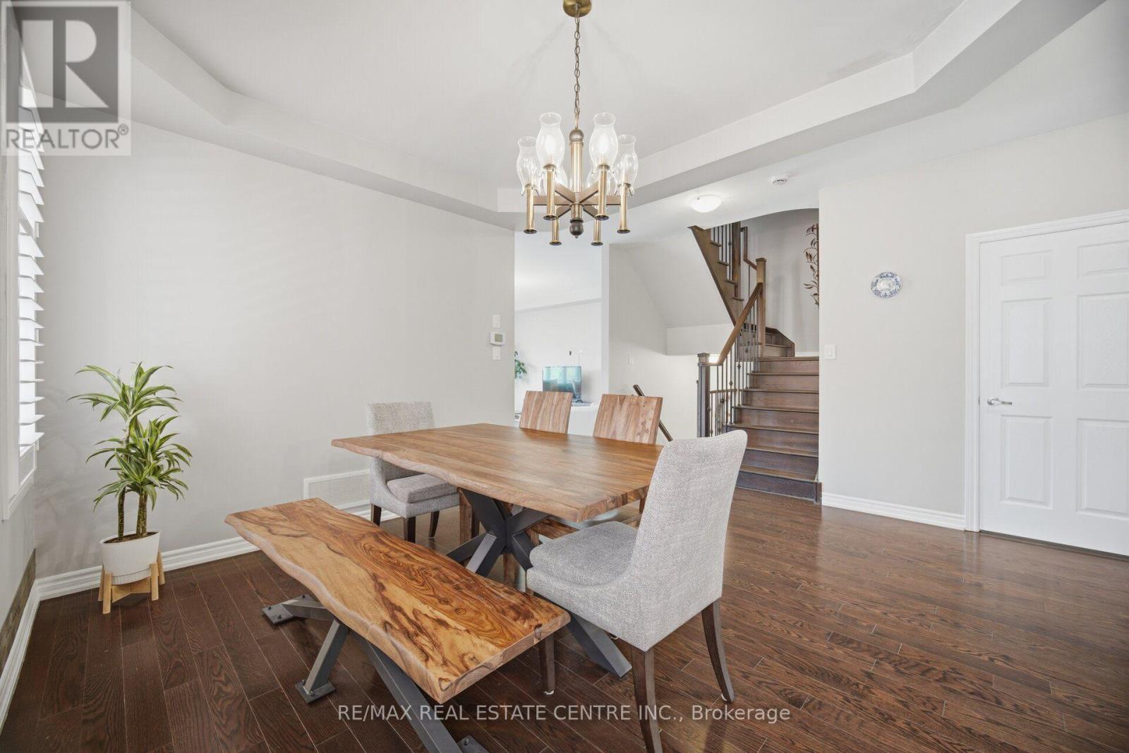2425 QUETICO CRESCENT - 7