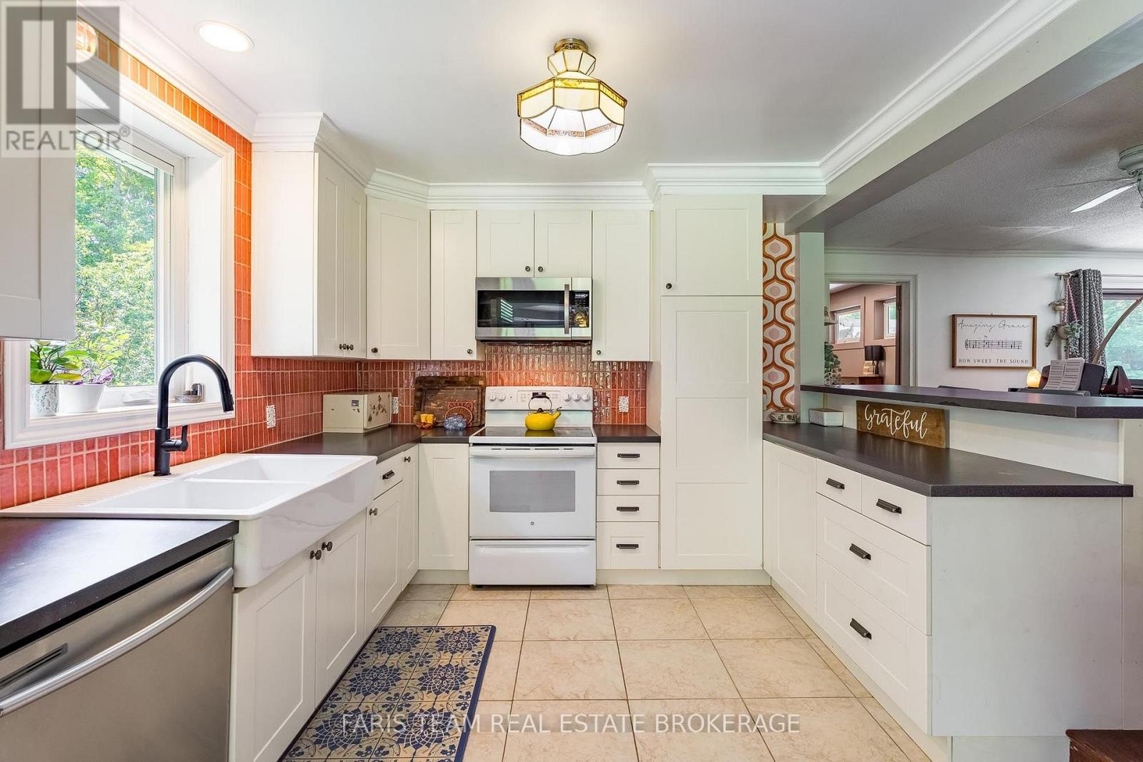 17956 WARDEN AVENUE - 7