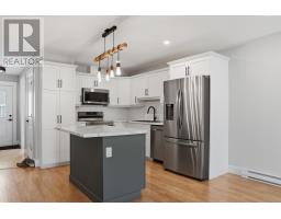 34 Essex Crescent, West Royalty, PE C1E3P4 Photo 14