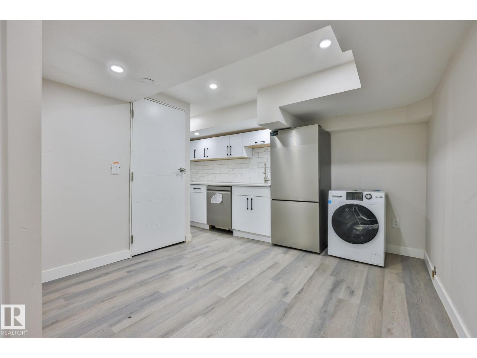 13608 114 ST NW - Image 21