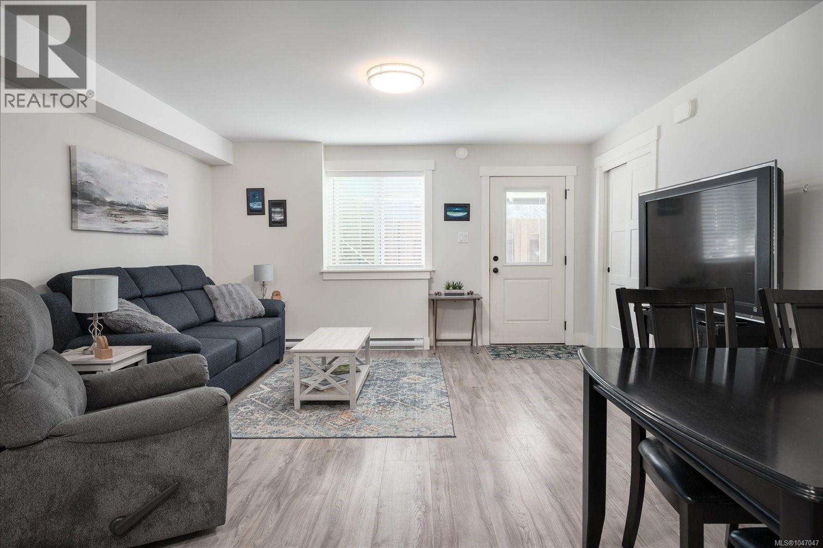235 Golden Oaks Cres - 37
