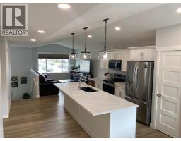 7401 44 Avenue, Camrose, AB T4V5E1 Photo 17