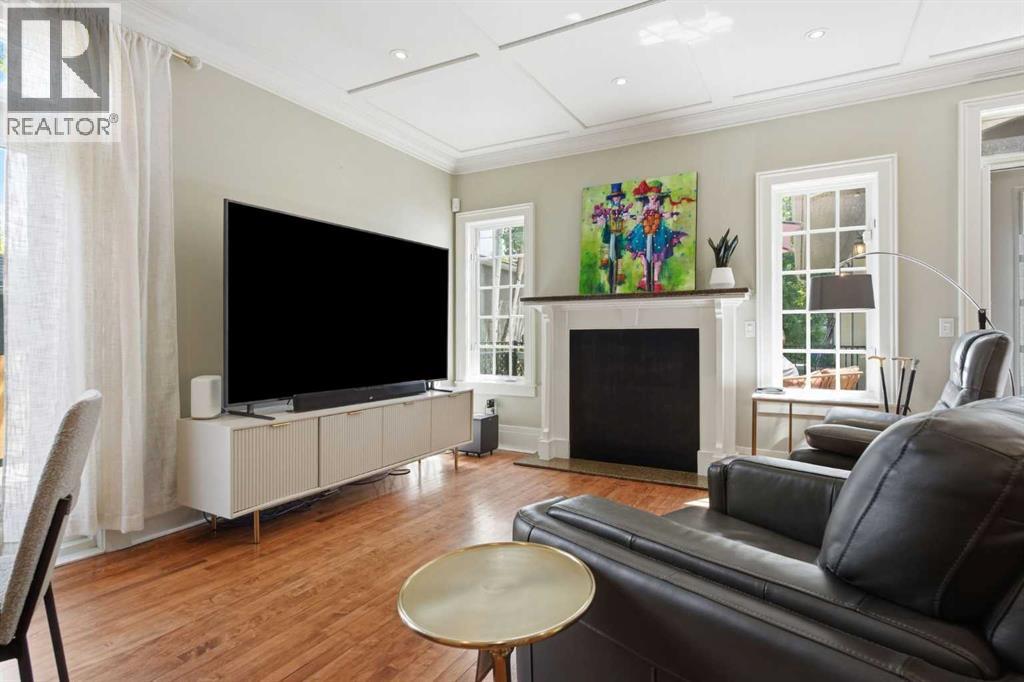 615 Crescent Boulevard SW - 9