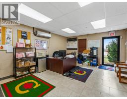 5135 Halford Drive, Oldcastle, ON N9A6J3 Photo 6