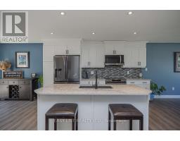 19 Ralph Dalton Boulevard, Tay, ON L0K2A0 Photo 10