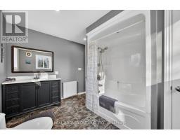 1866 Tay Bay Road, Severn, ON L0K1E0 Photo 23