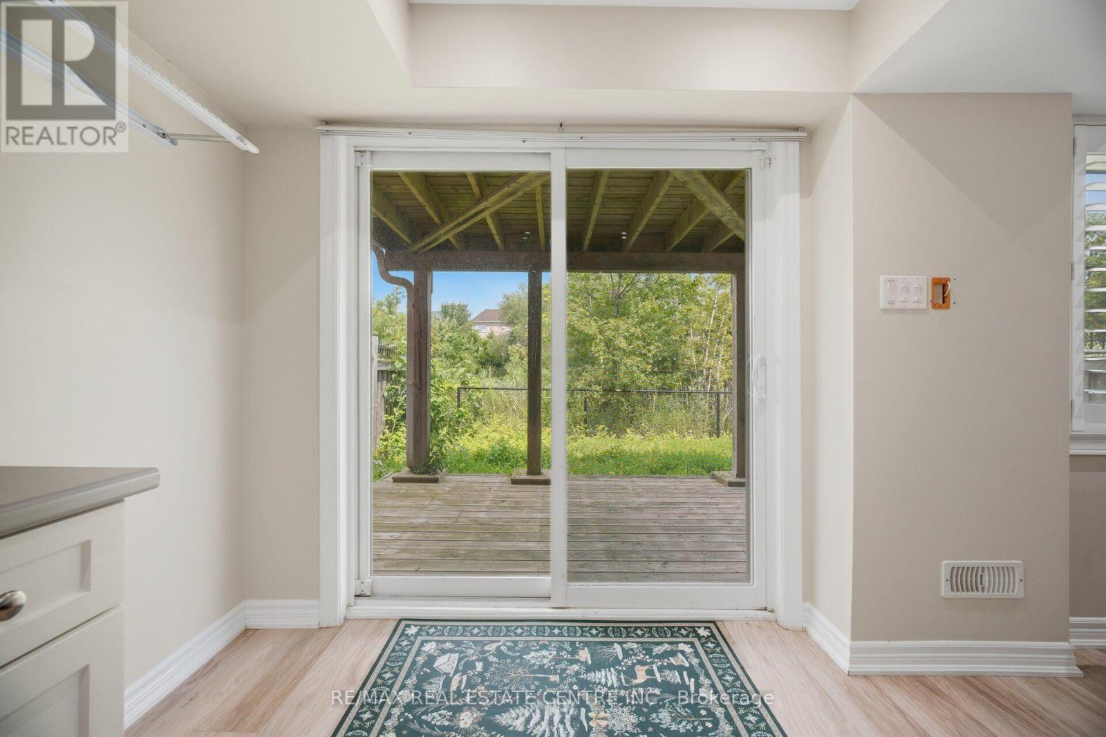 2425 QUETICO CRESCENT - 46