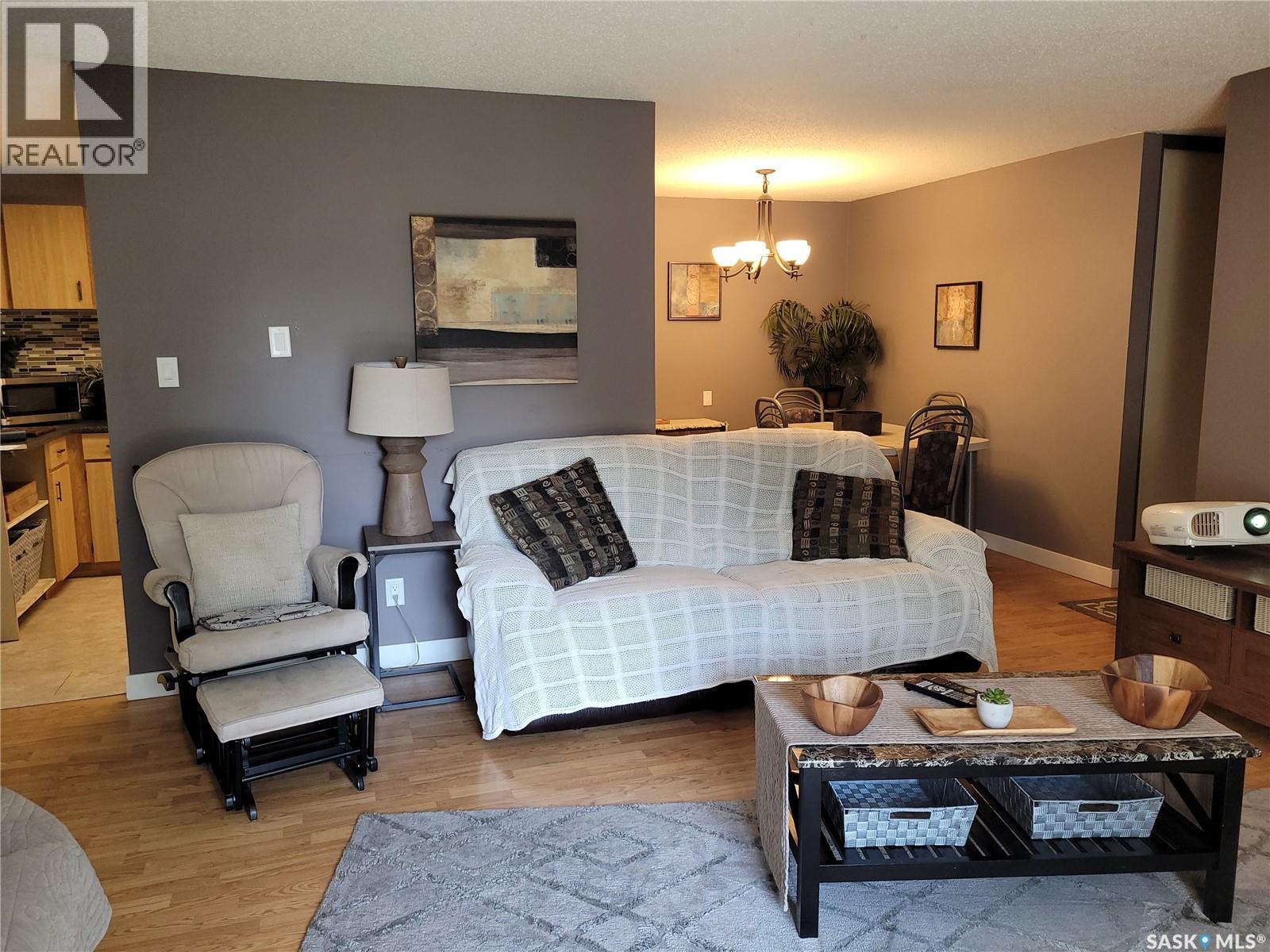 #320 510 Prairie AVENUE - 6