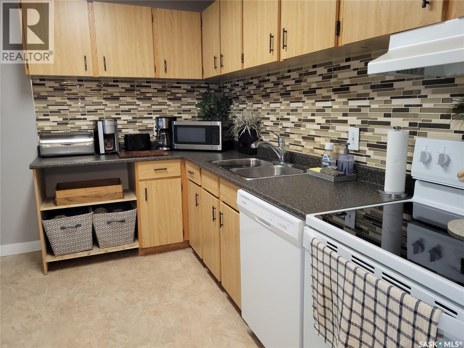 #320 510 Prairie AVENUE - 9