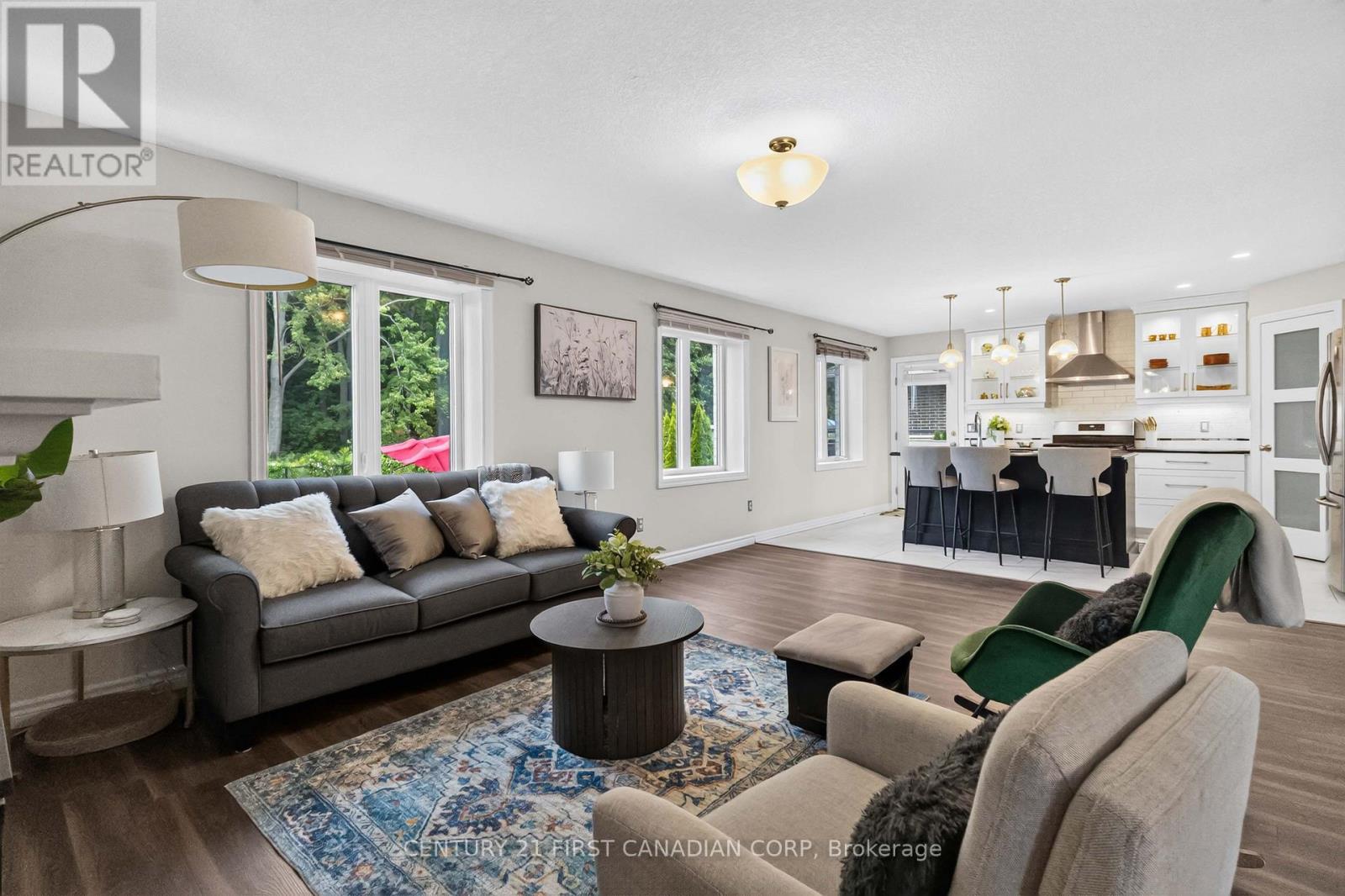 10 BIRCHALL LANE - 14