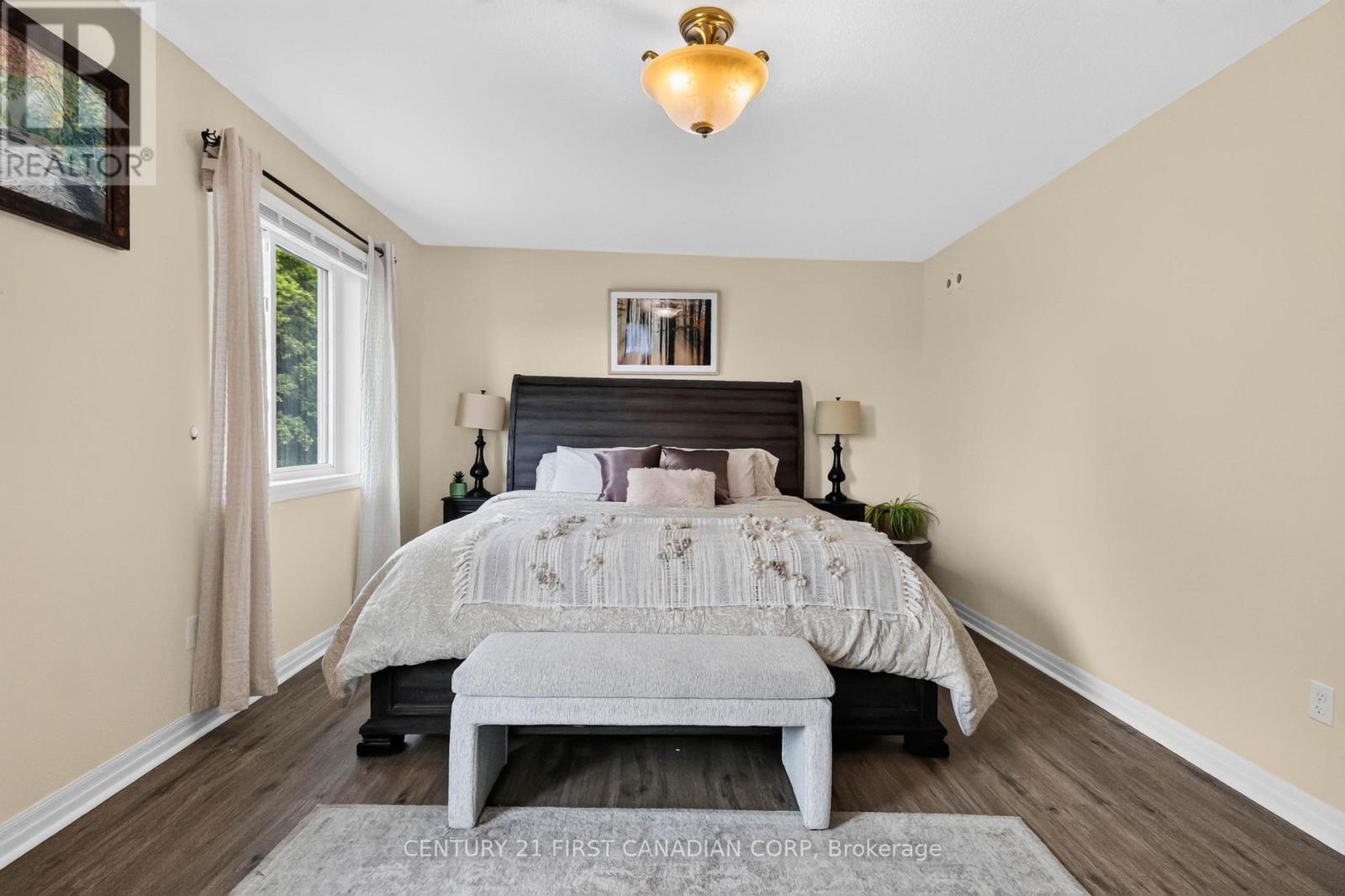 10 BIRCHALL LANE - Image 31