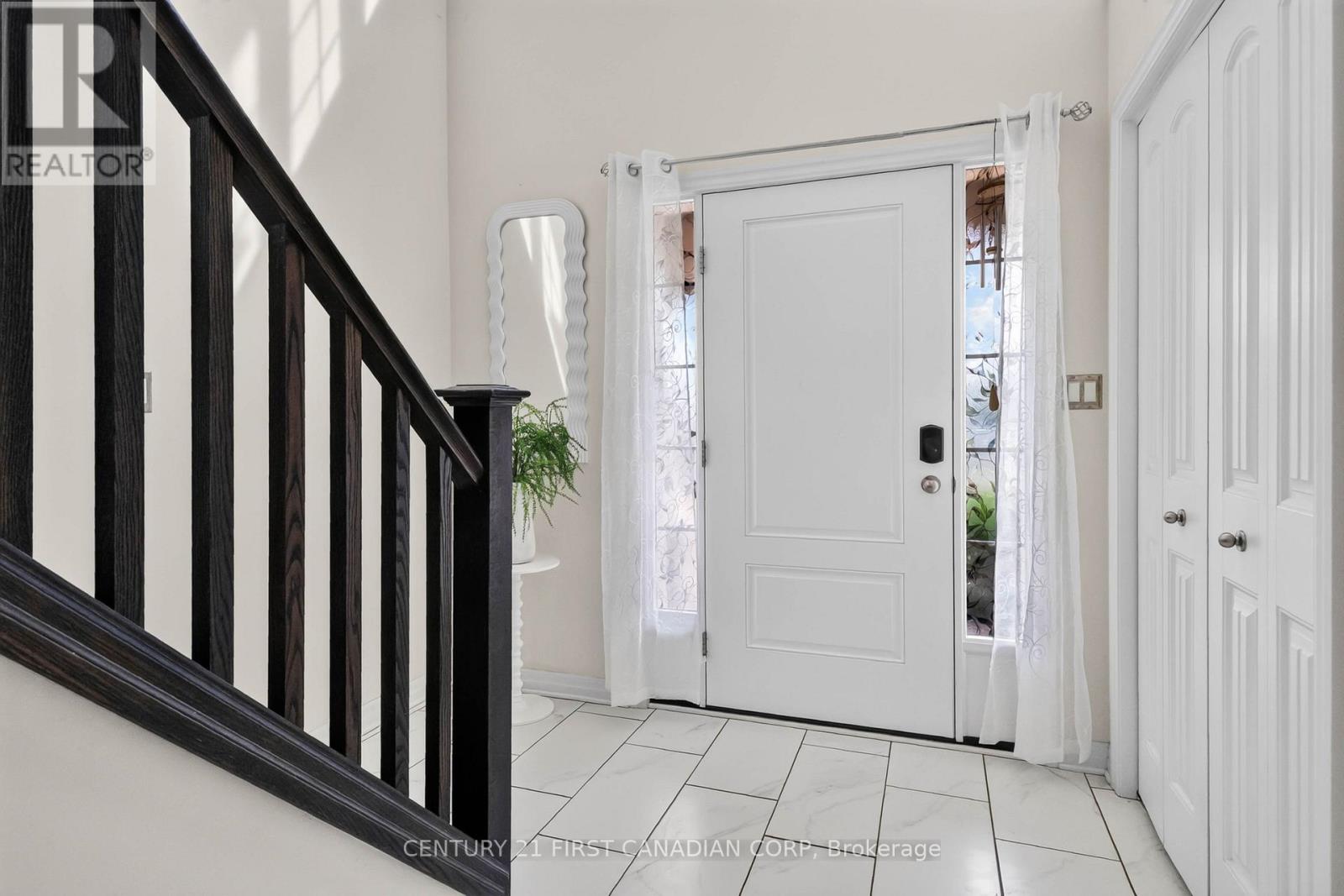 10 BIRCHALL LANE - Image 7