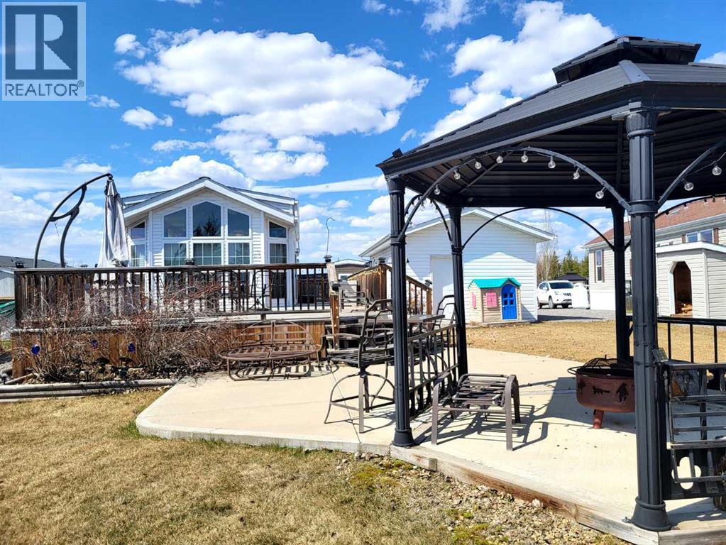 166A, 10042 Township Road 422 - 31