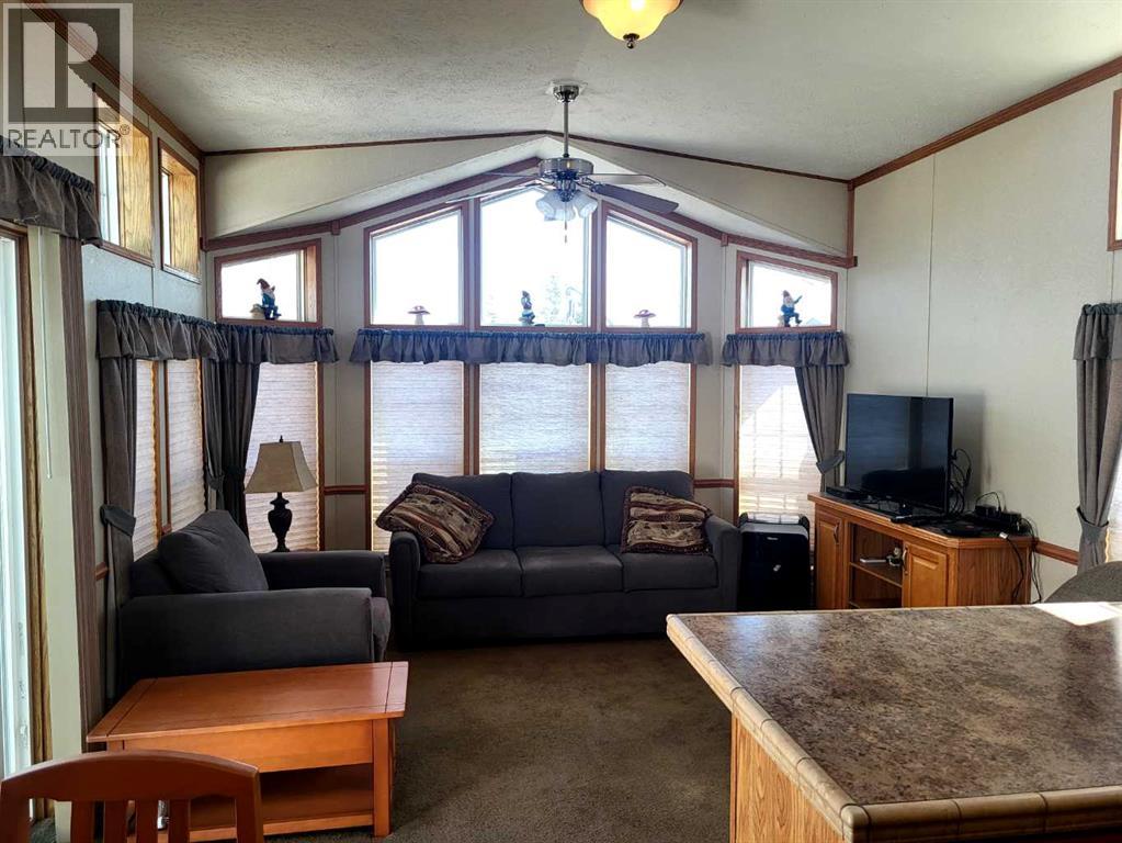 166A, 10042 Township Road 422 - Image 11