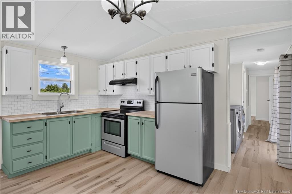 132 MacDonald Road - 11