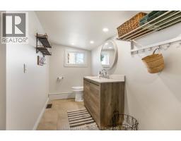 17998 Rondeau Road, Rondeau Park, ON N0P1X0 Photo 17