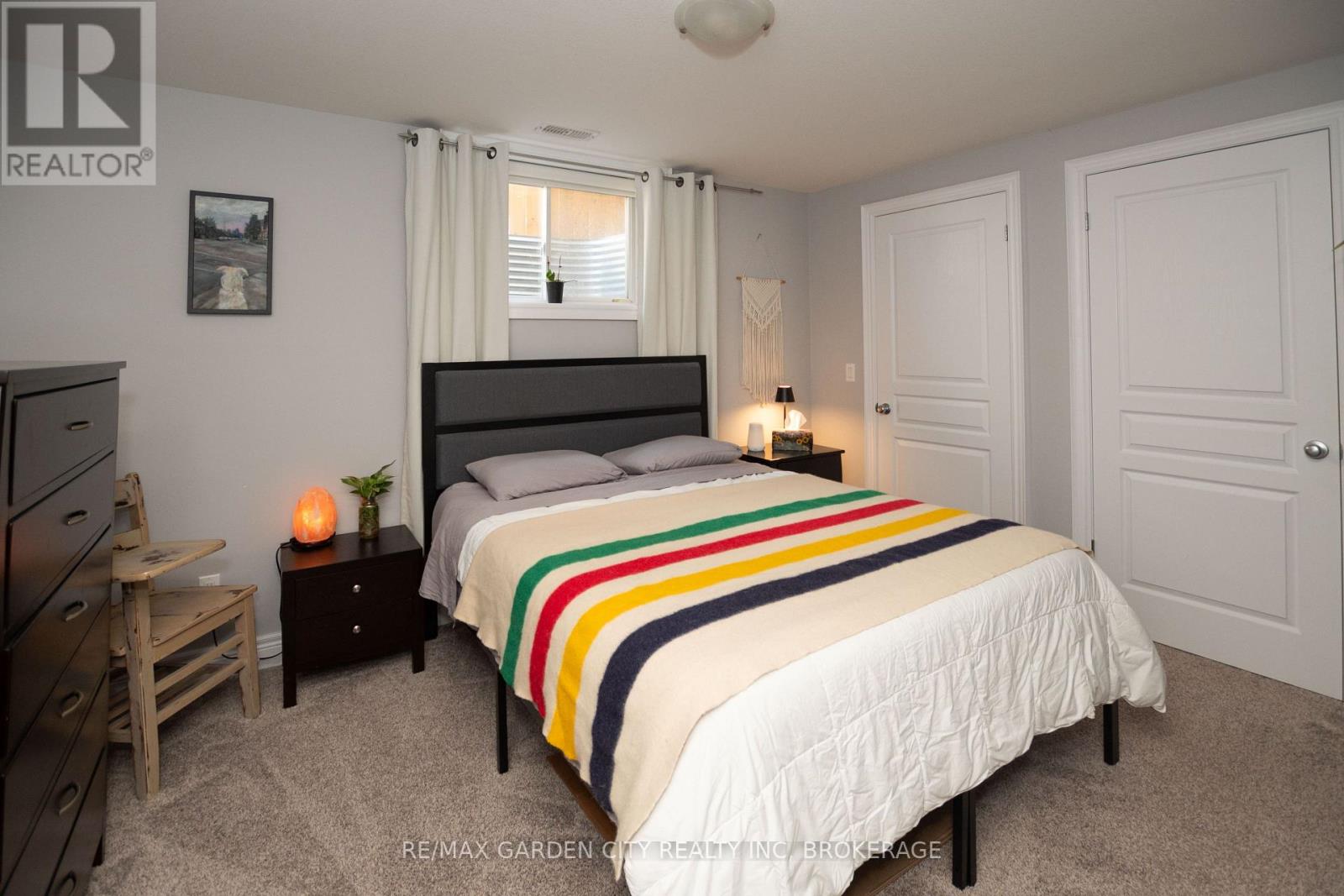 4073 VILLAGE CREEK DRIVE - 32