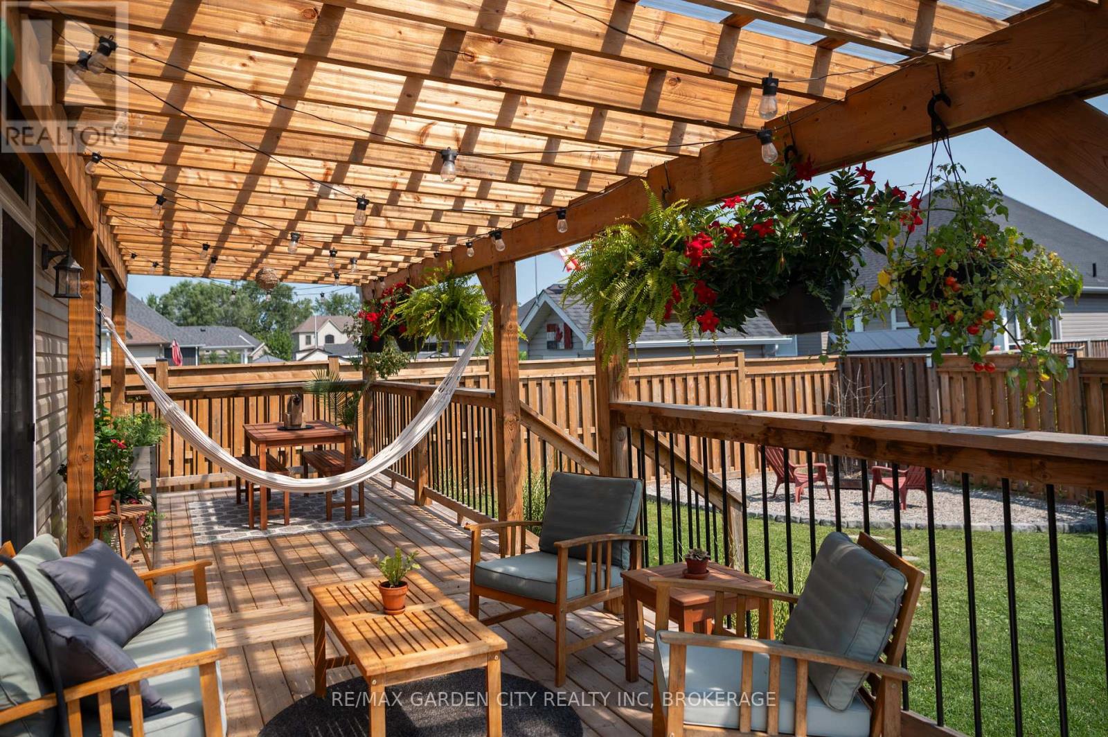 4073 VILLAGE CREEK DRIVE - 46