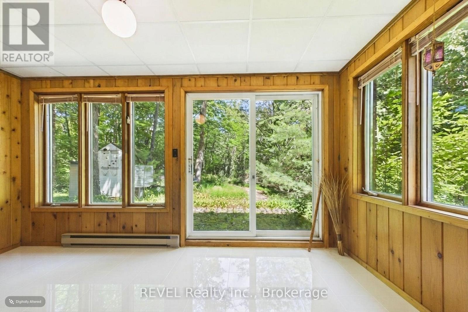 370 SEGWUN BOULEVARD - Image 32