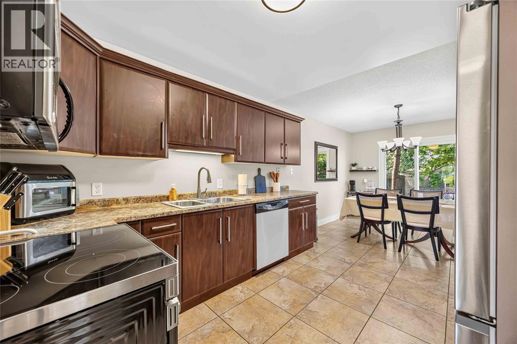 1599 MURPHY ROAD - 16