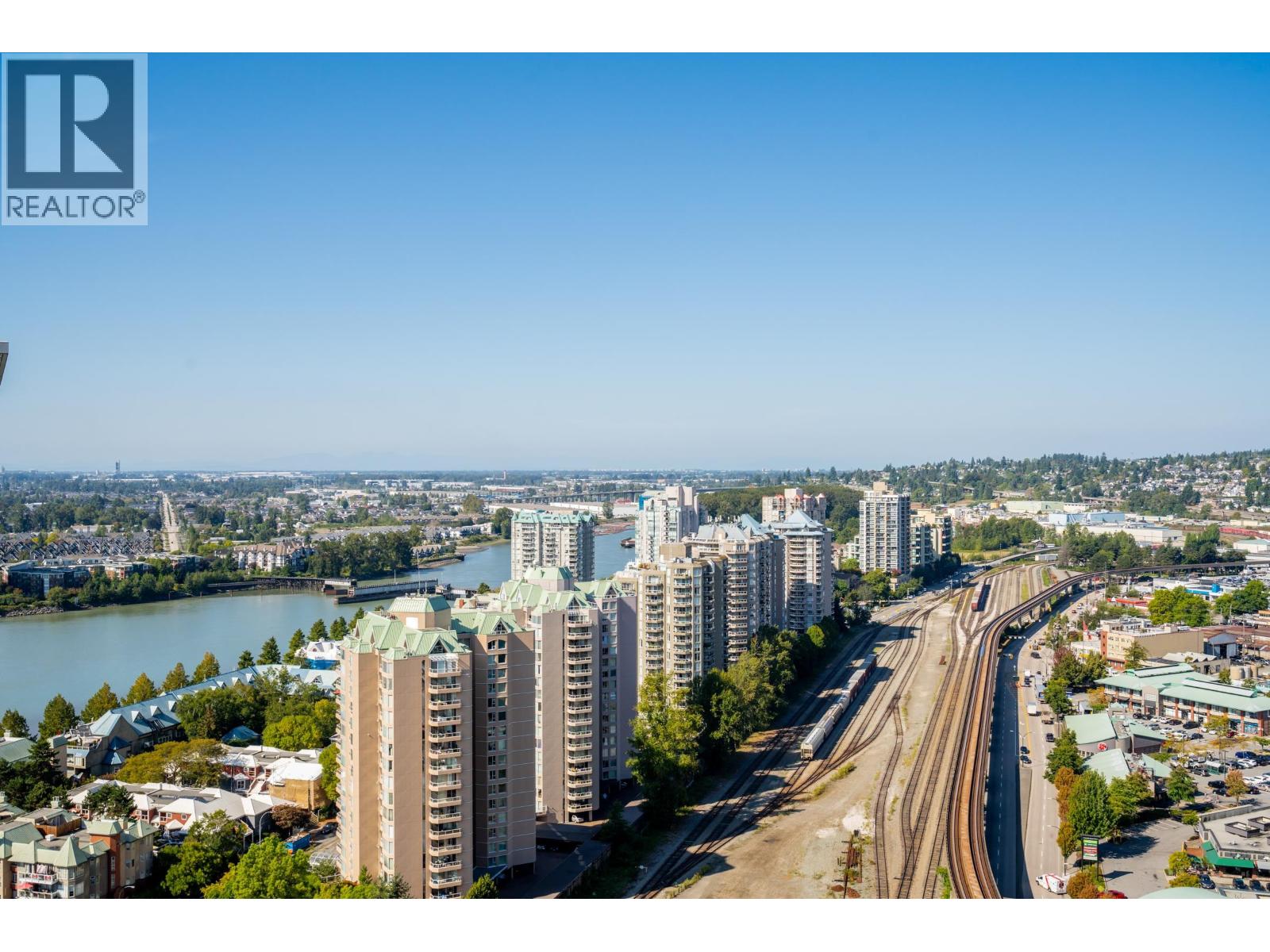 2810 908 QUAYSIDE DRIVE, New Westminster