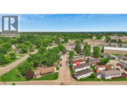 4 Robin Court, Lakeshore, ON N8N2V9 Photo 30