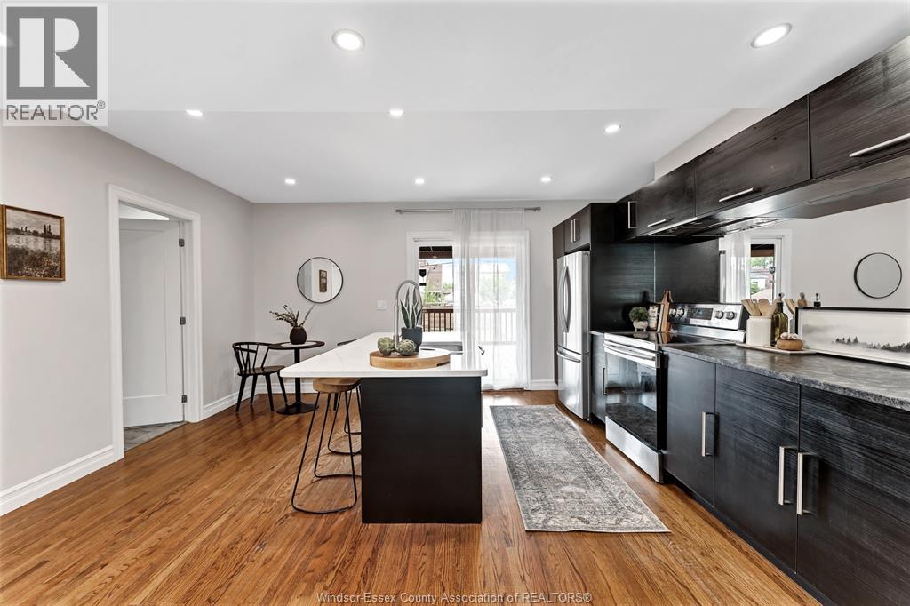 1362 ELSMERE - 11