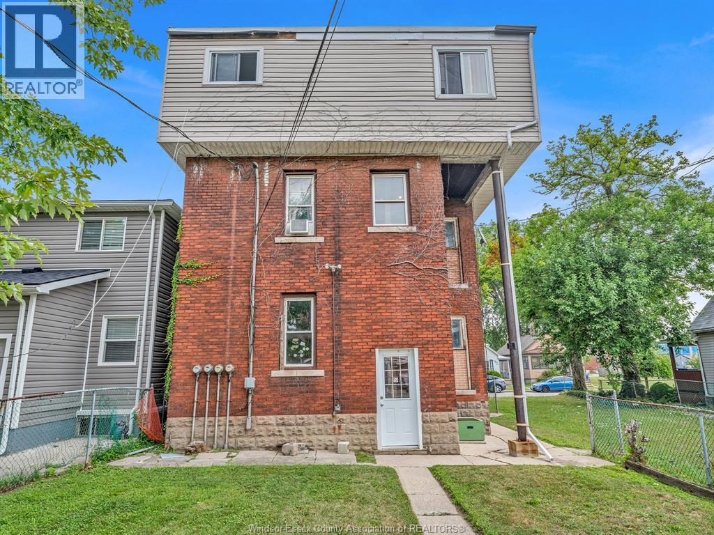 751 WINDSOR AVENUE - 16