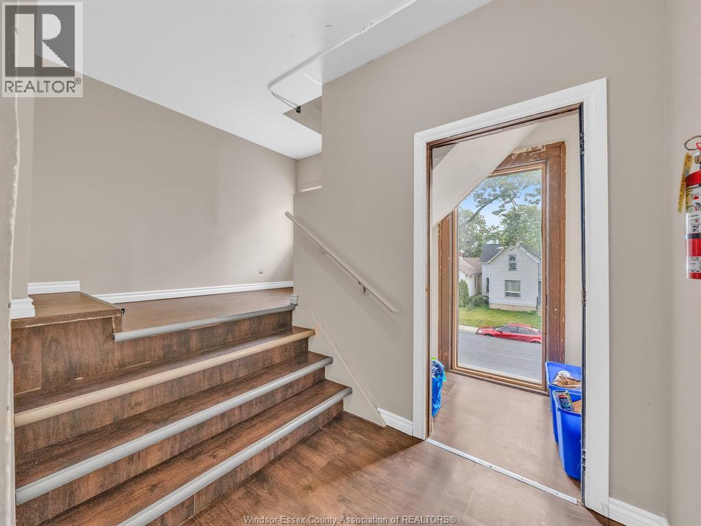 751 WINDSOR AVENUE - Image 19
