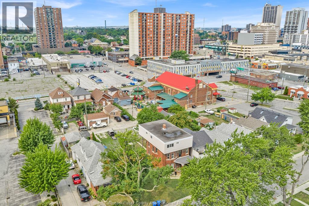 751 WINDSOR AVENUE - 2