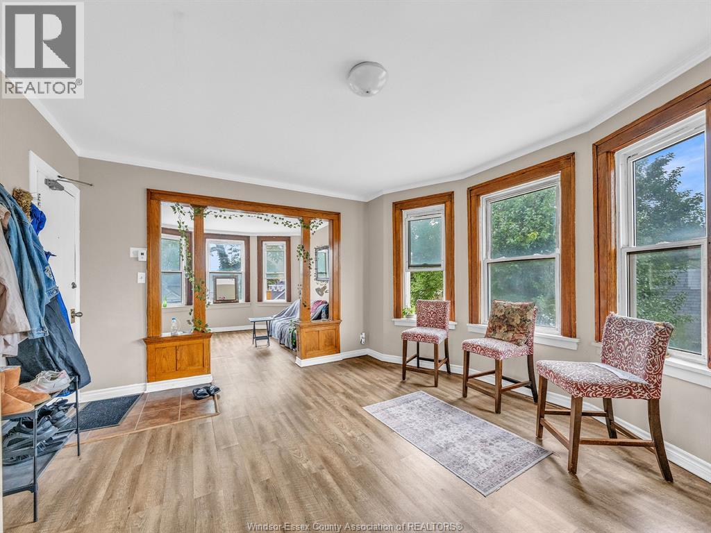 751 WINDSOR AVENUE - 23