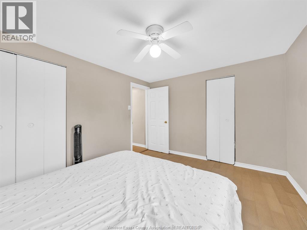 751 WINDSOR AVENUE - 34