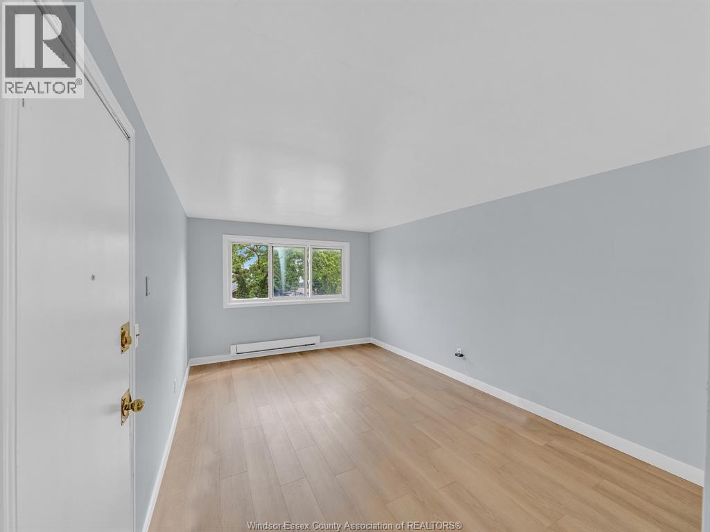 751 WINDSOR AVENUE - Image 37